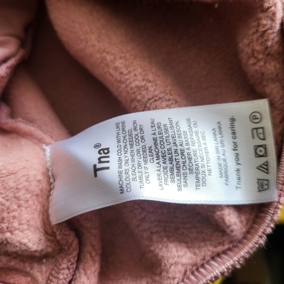 Aritzia TNA Fleece Pink Peach Drawstring Sweats Mega Fit Size Large - Picture 8 of 8